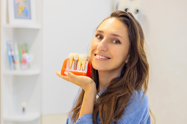 How Dental Crowns Can Give You A New Smile